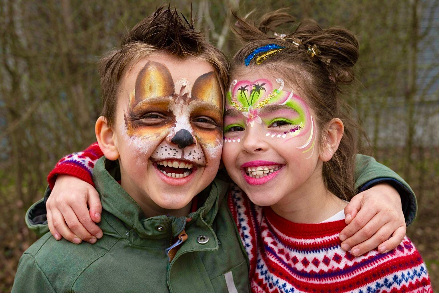 Farbenkuss oder Glitzerglanz? So findet ihr das perfekte Highlight für euer Event 